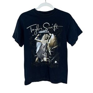 Taylor Swift Fearless Tour Official T-Shirt Size Small VTG 2009 Gildan Black